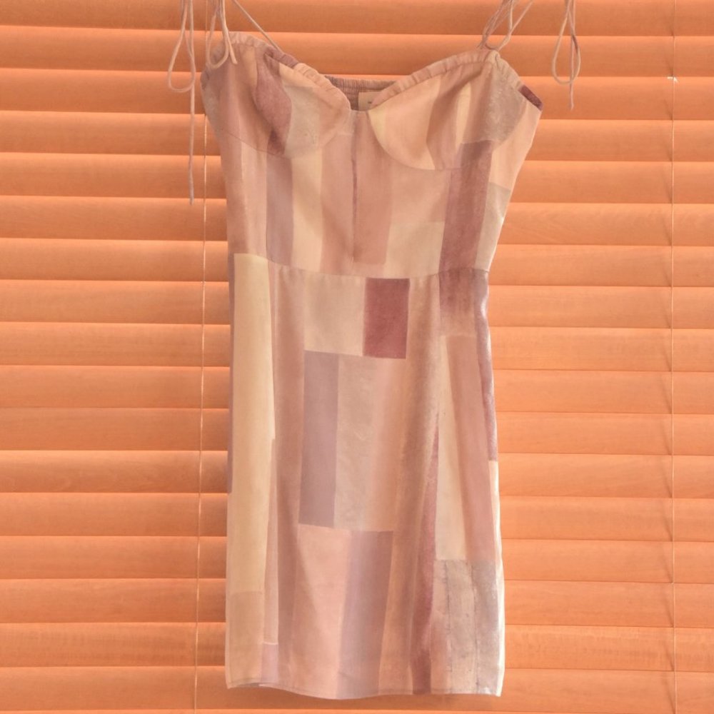 Aritzia Pink Color-block Size 6 US Sweetheart Neckline Strap Dress
